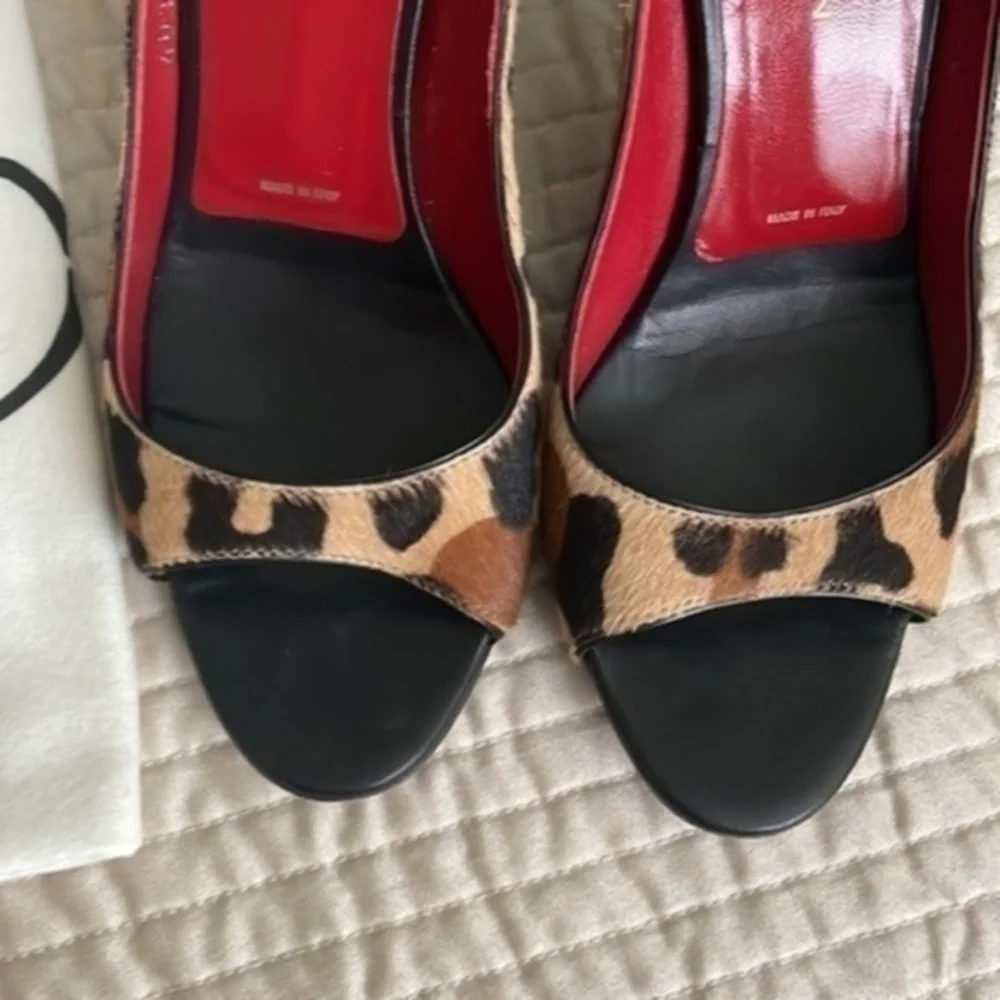 St. John worn once